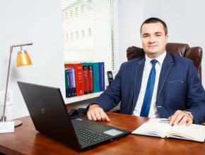 Obsługa prawna w Olsztynie - Adwokat Paweł Mąka